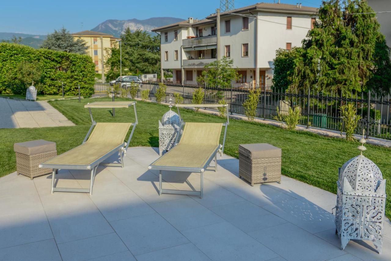 Villa Viola-Comoda Villetta A كابرينو فيرونيسي المظهر الخارجي الصورة